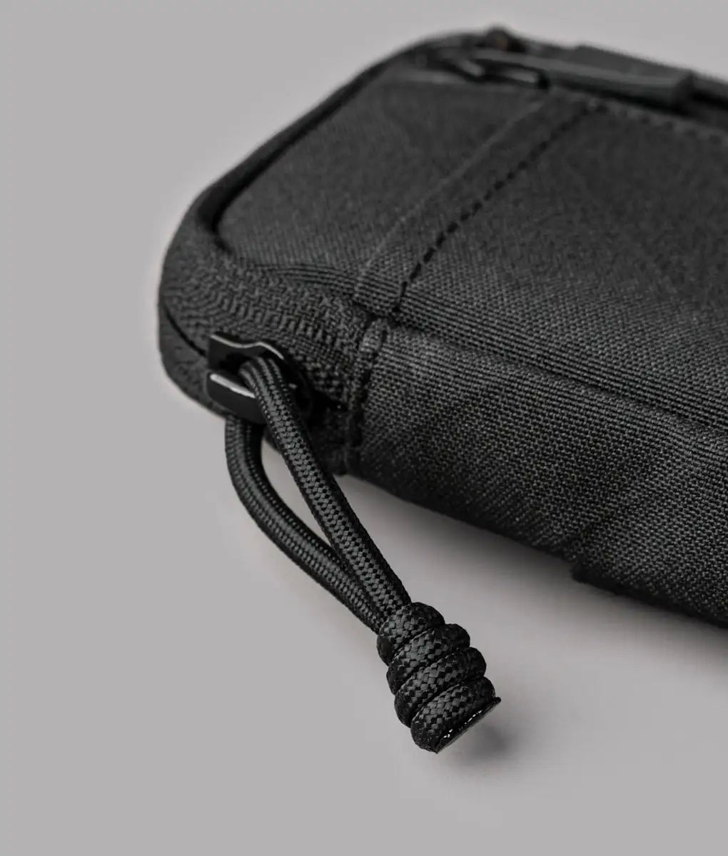 Hub Pouch Pro | Black Axogrid
