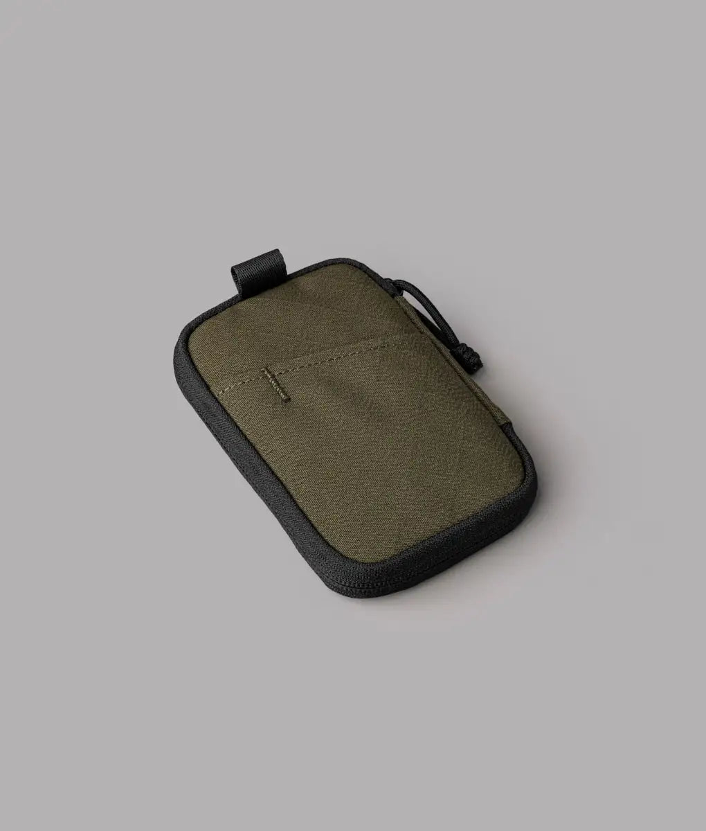 Hub Pouch Pro | Green Axogrid