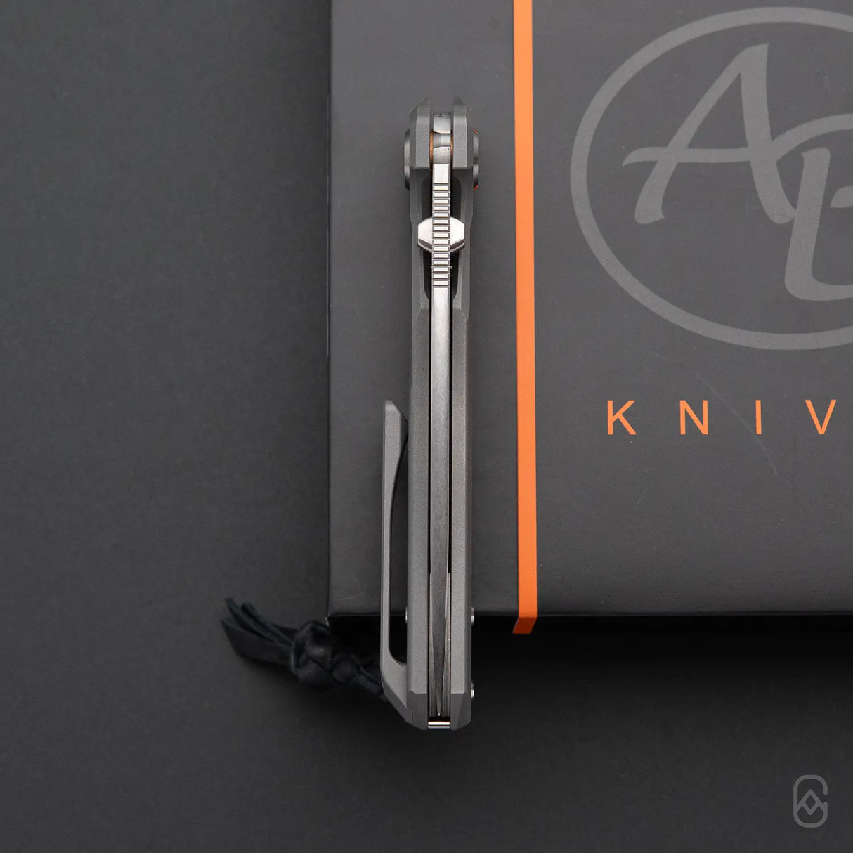 Turaco | Solid Ti + Stonewashed M390