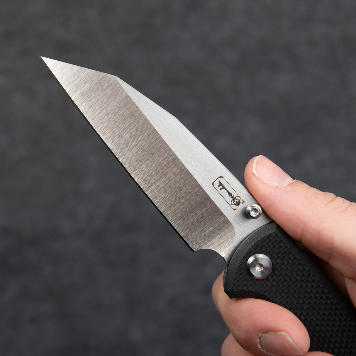 Sangre 229 | Black G10