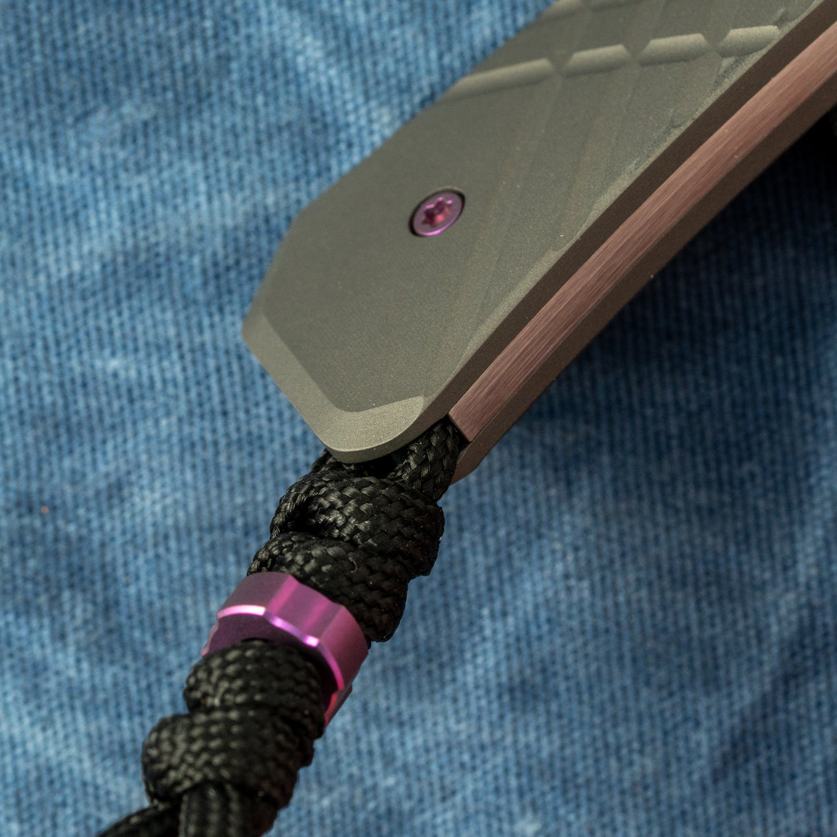 Pioneer FIXedc | Dark Blast Titanium Cross Hatch 2