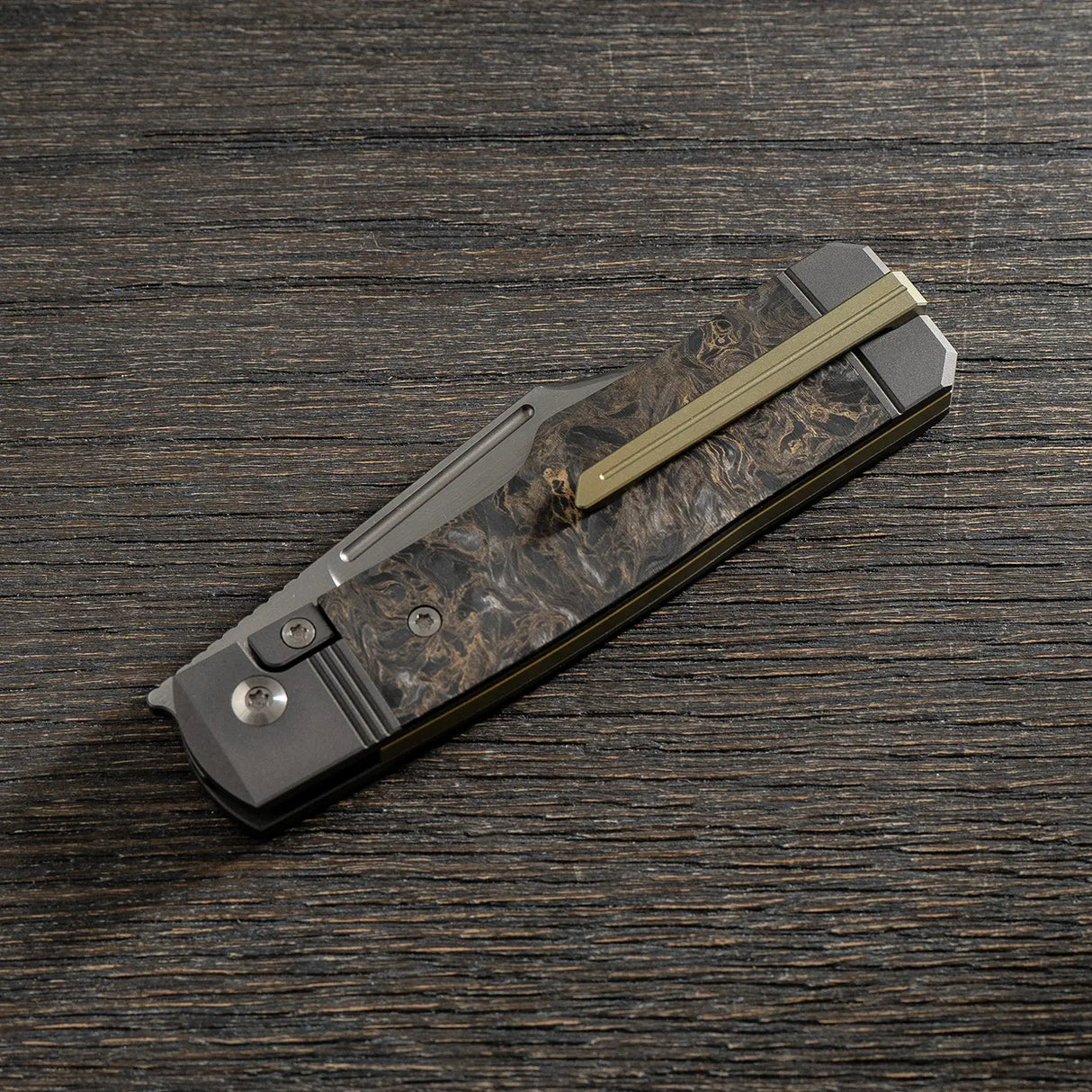 Gunslinger Jack V2 - Frame Lock