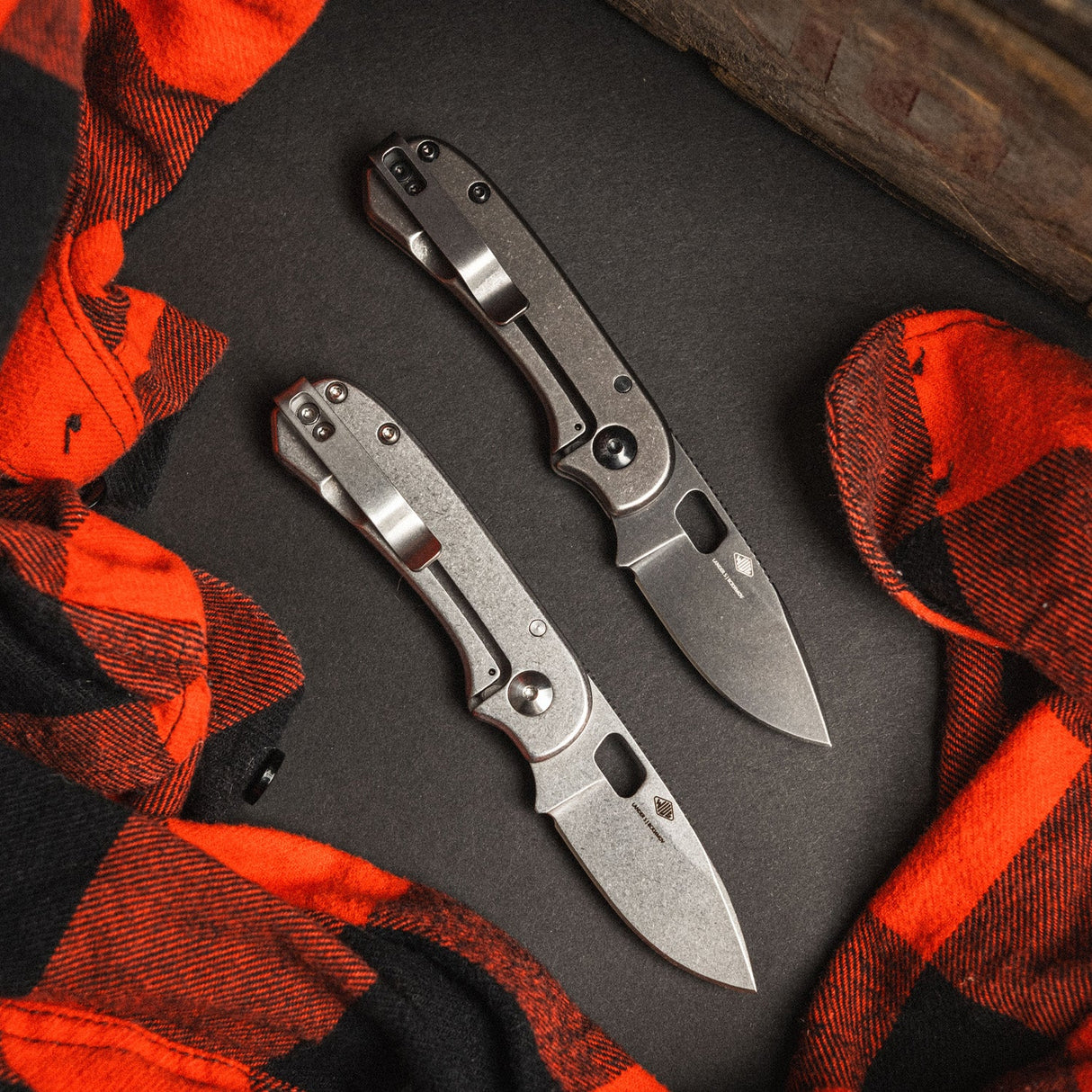 Lander 5 - Topo | Black Stonewash