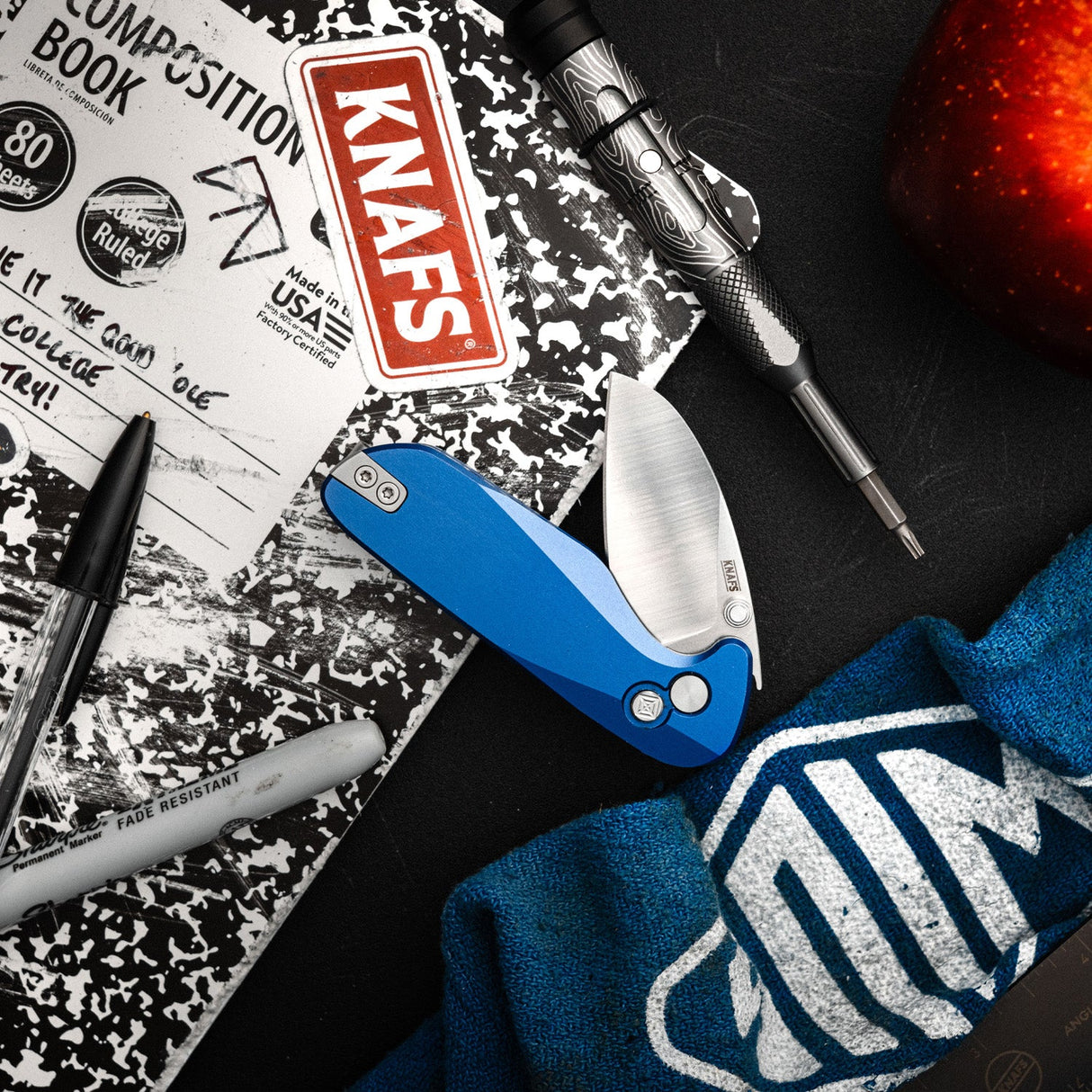 O.C.T | Blue Aluminium