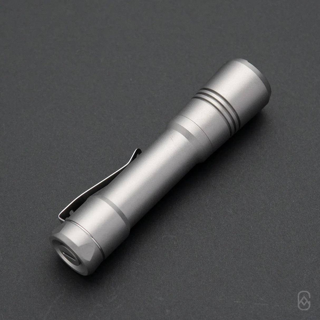 Pineapple-Ti | Titanium Smooth