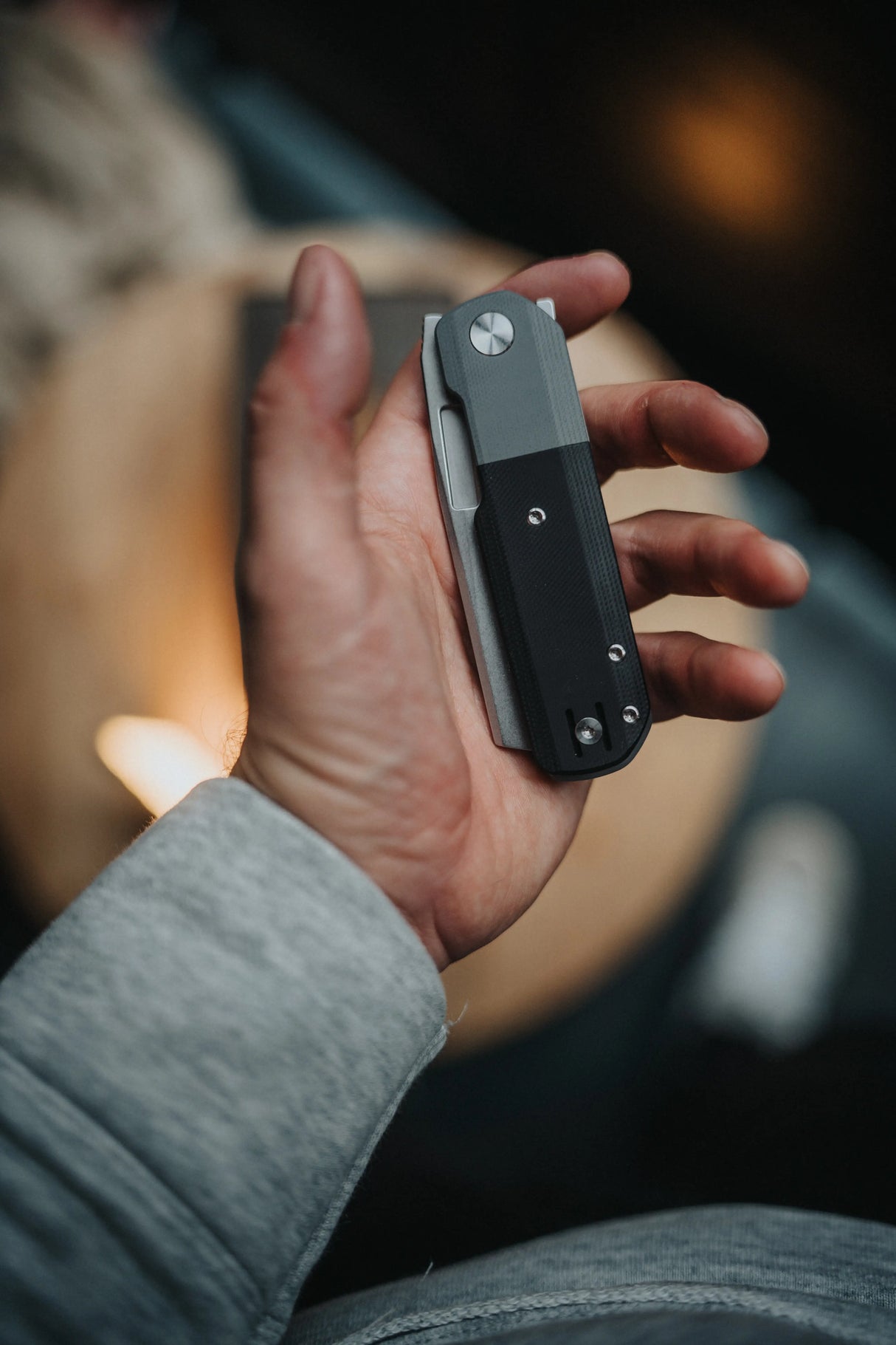 Avid 2 | Grey/Black G10 + Stonewash