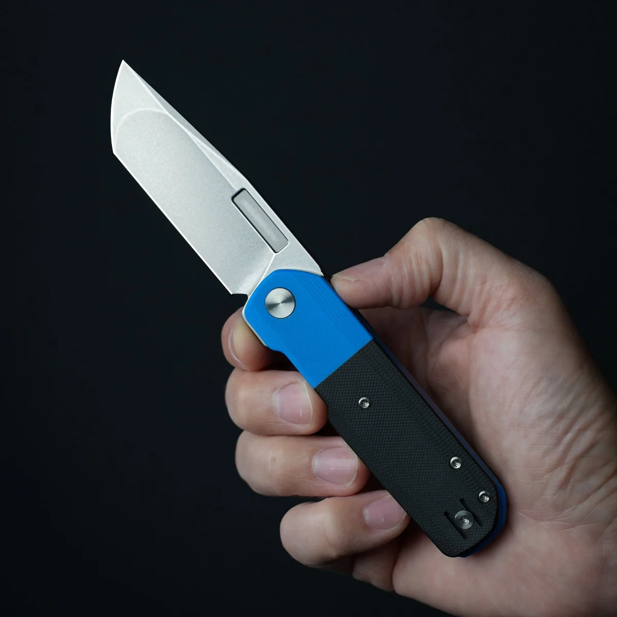 Avid 3 | Blue/Black G10 + Stonewash S45VN