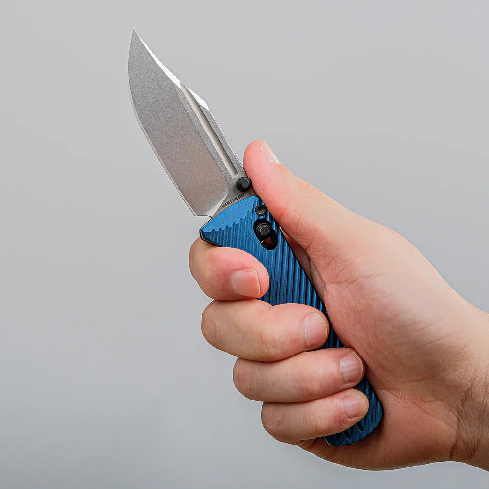 Vombat | Blue Aluminium + M390 Clip Point- A4108