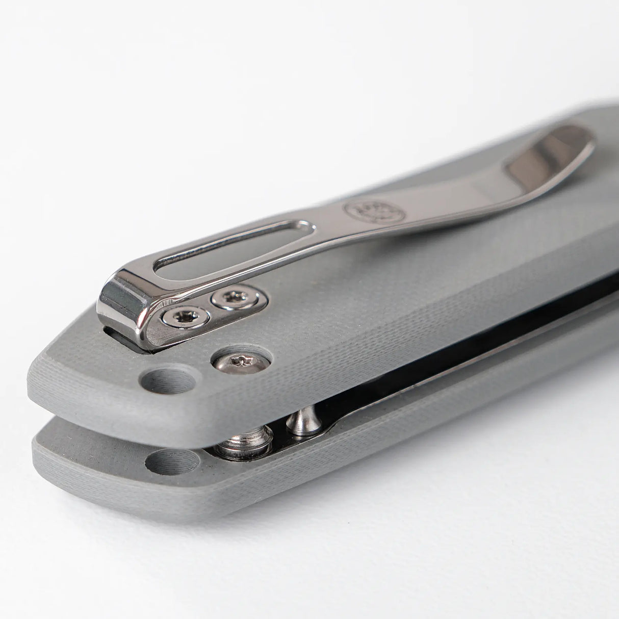 Raccoon - Top Liner Lock | Grey G10 + Destroyer Grey 14C28N Bowie - A2918