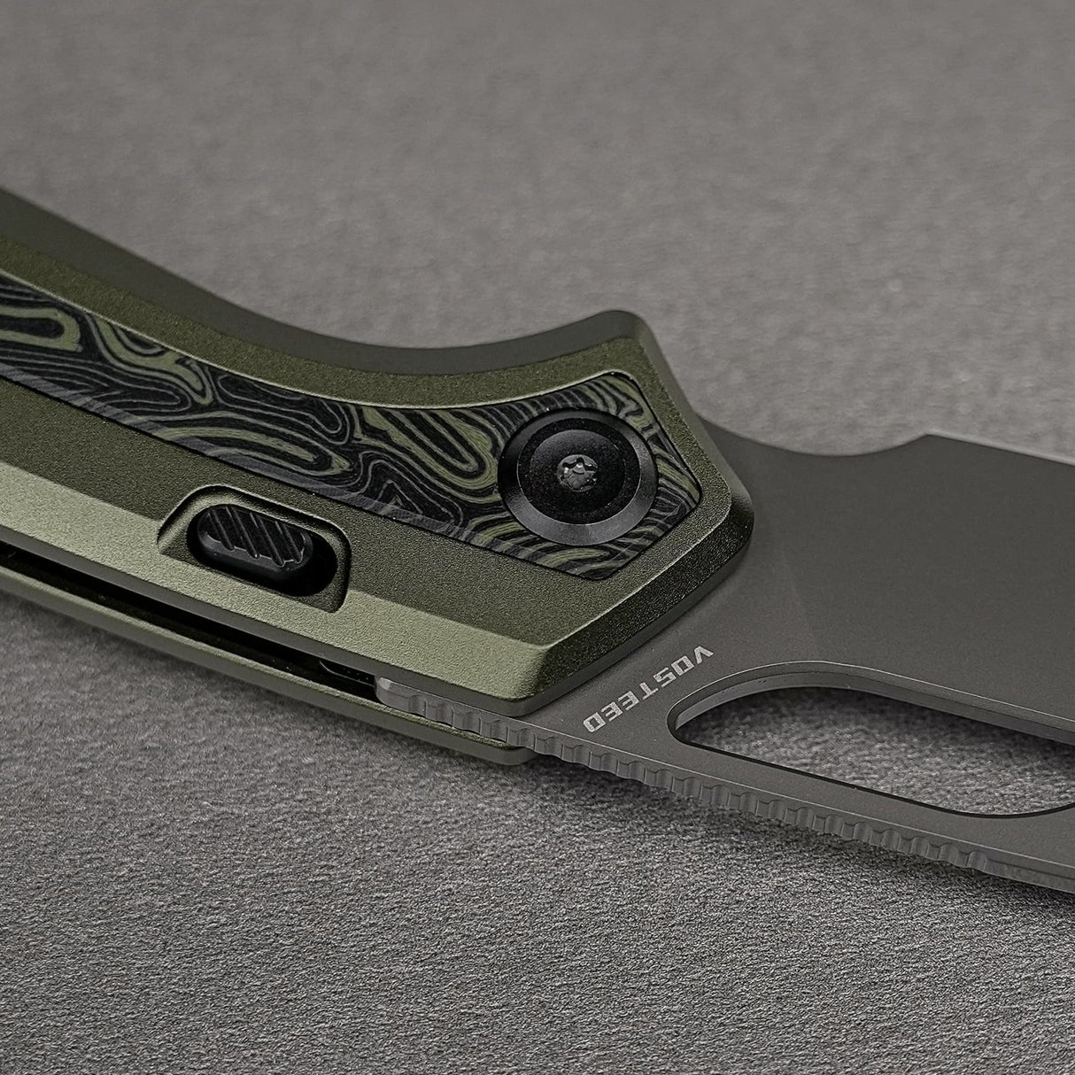Kroc 329 | Olive Green Aluminium Topo G10 + Destroyer Grey S35VN - A1812