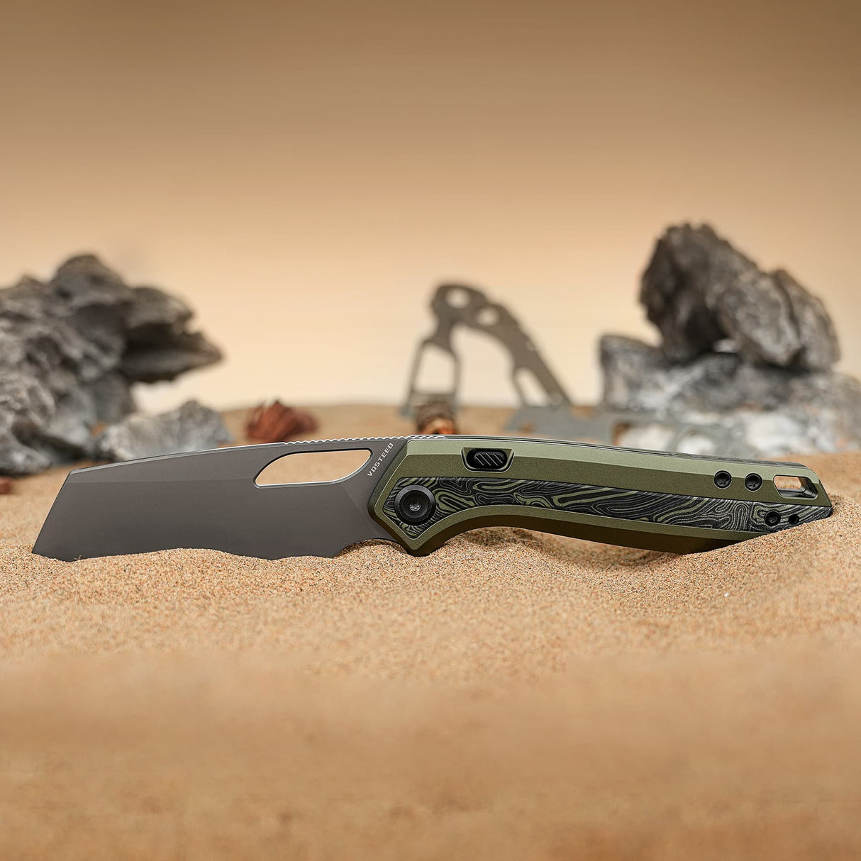 Kroc 329 | Olive Green Aluminium Topo G10 + Destroyer Grey S35VN - A1812