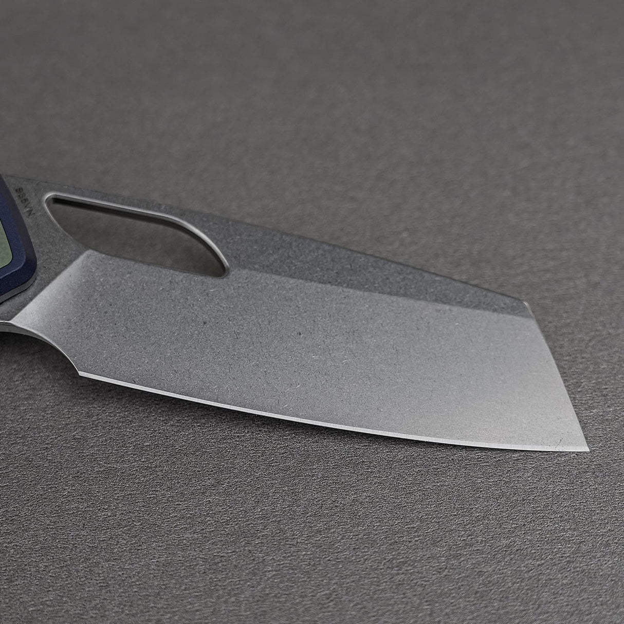 Kroc 329 | Dark Blue Aluminium GID G10 + Stonewash S35VN - A1814