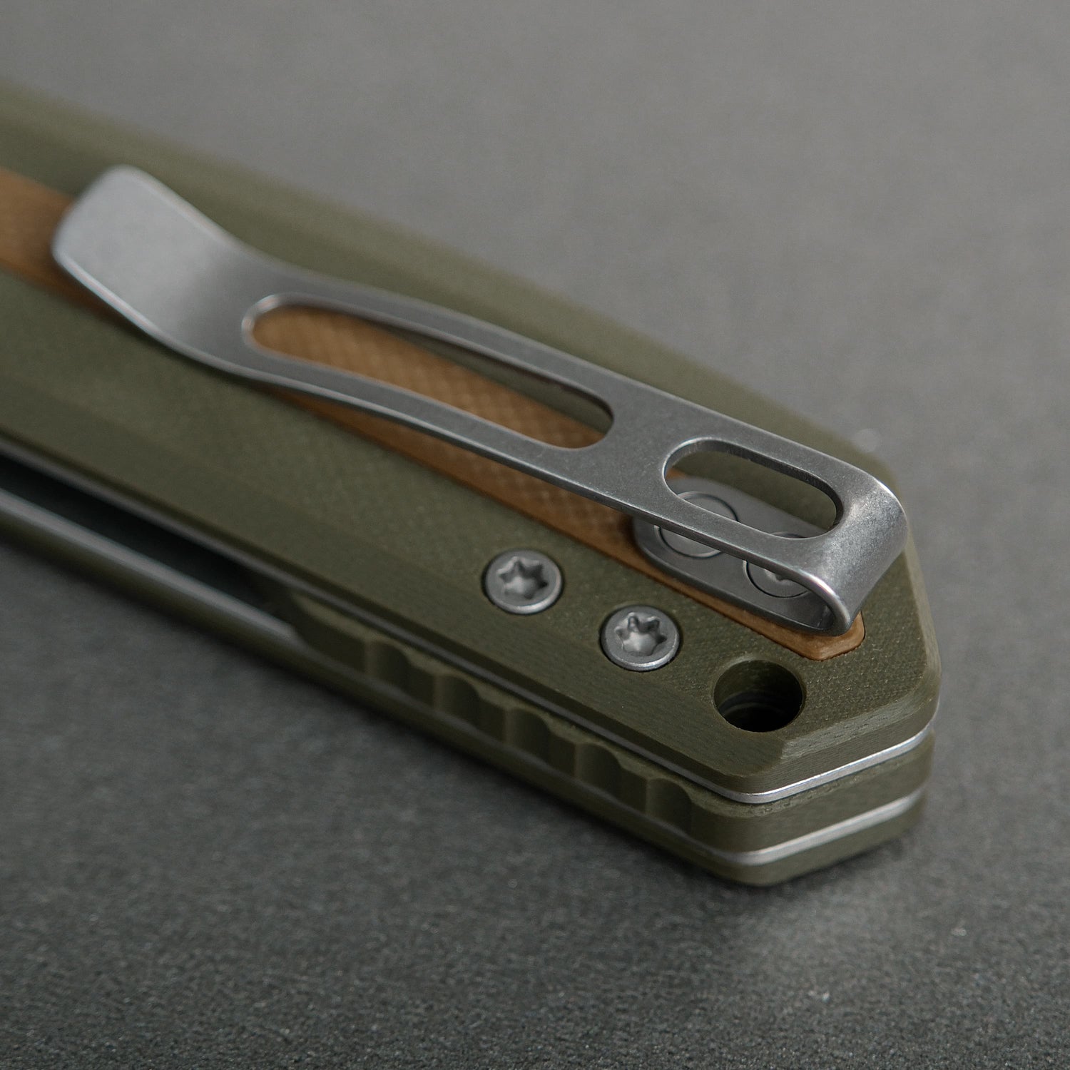 Kroc G10 | Green & Brown + 14C28N - A1805