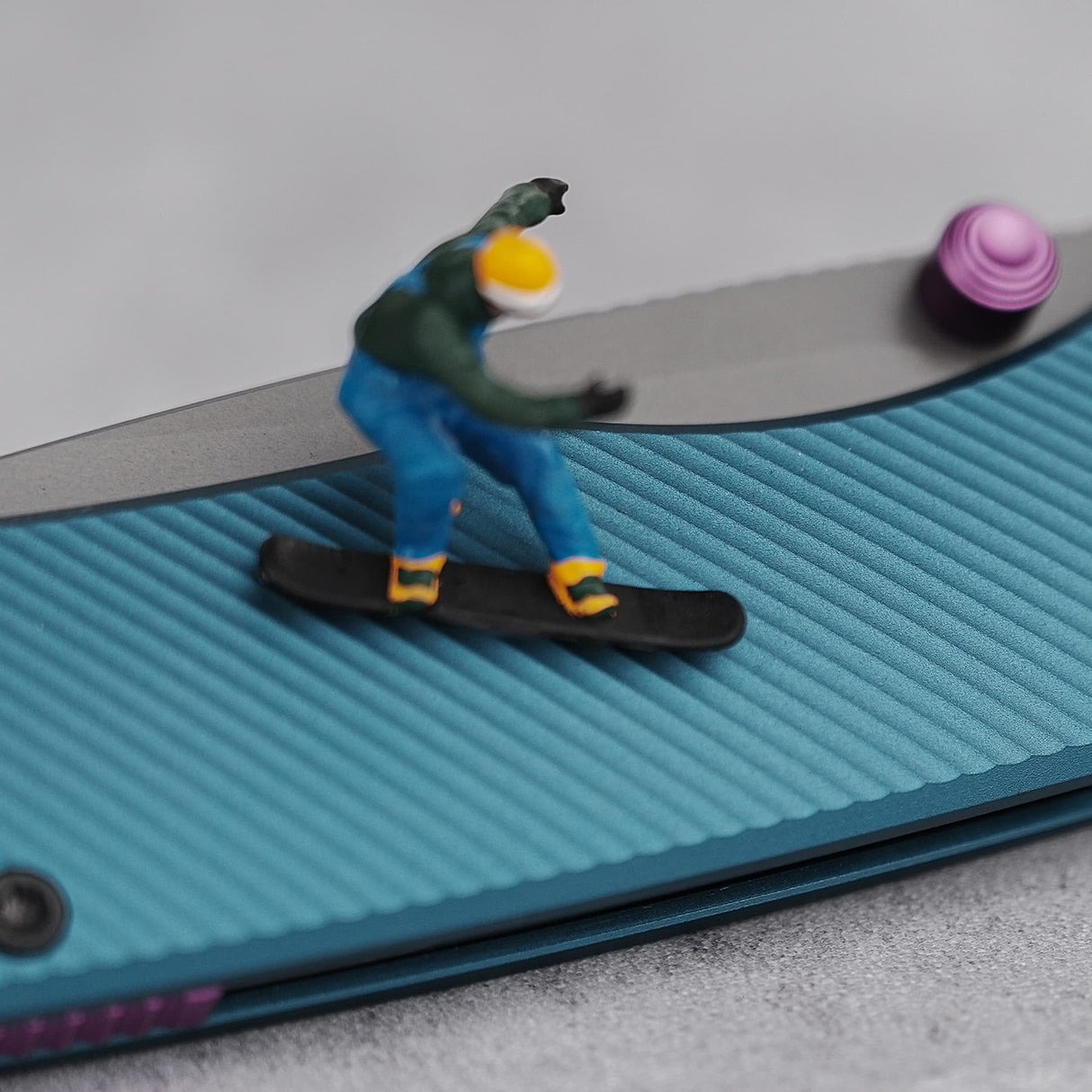 Marten 330 | Blue Aluminium + Destroyer Grey 154CM - A1612