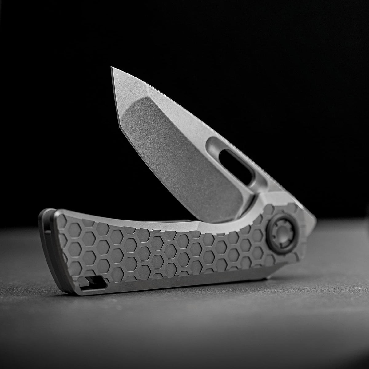 Nymble | Grey Ti + Stonewash Elmax - A4702