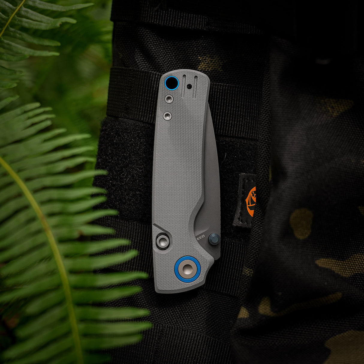 Porcupine Thumb Stud | Grey G10 + Destroyer Grey 14C28N - A2612