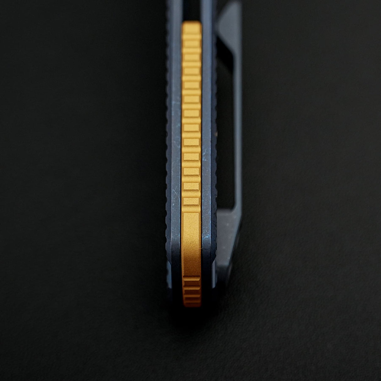 Porcupine TiSlim | Blue Ti + Stonewash 154CM - A4803