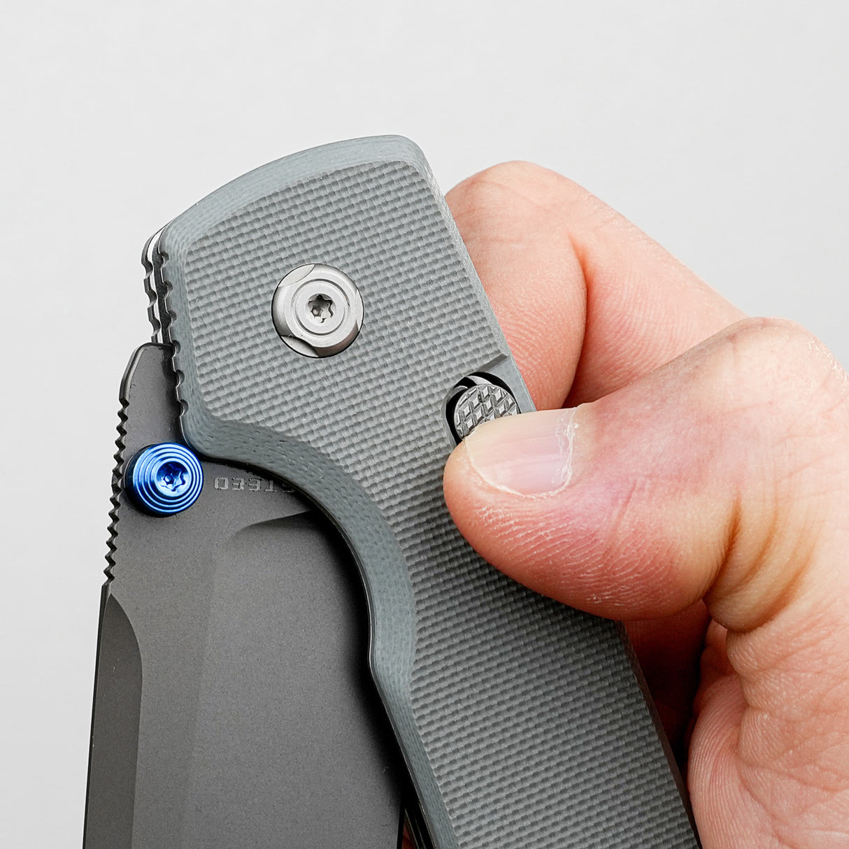 Raccoon 2.0- Top Liner Lock | Grey G10 + Destroyer Grey 14C28N Bowie - A2918