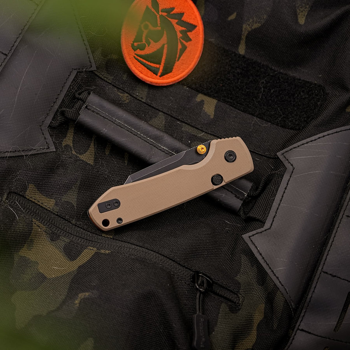 Raccoon 2.0 - Top Liner Lock | Sand G10 + 14C28N Bowie - A2927