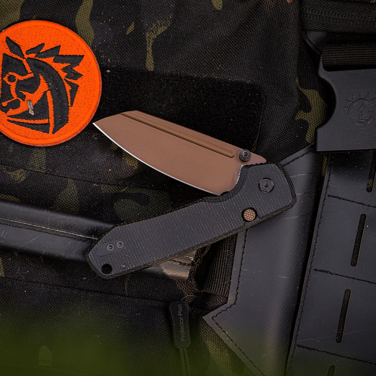 Raccoon 2.0 Top Liner Lock | Black Micarta + Copper Dune 14C28N Sheepsfoot - A2928