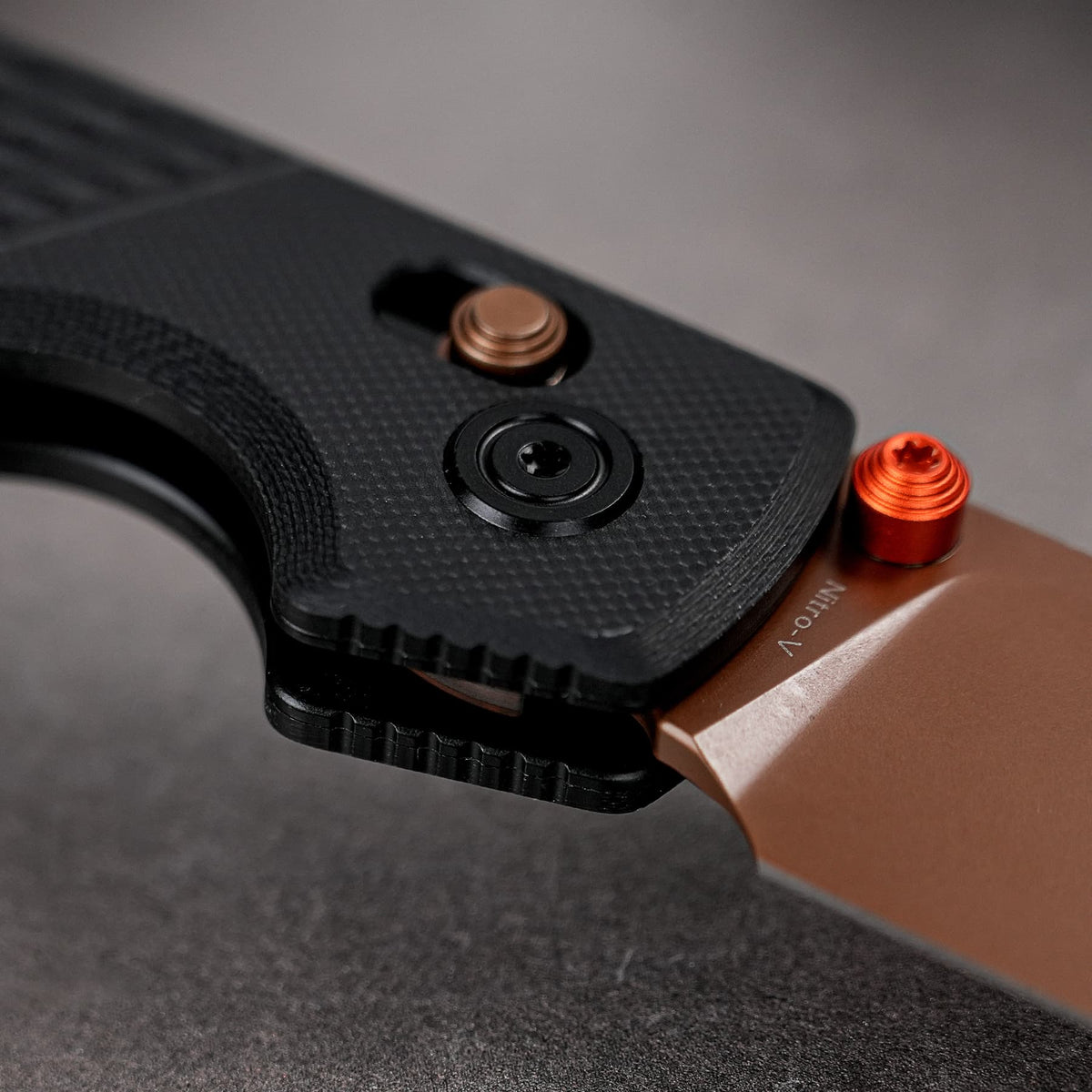 Raccoon Crossbar 2.0 ModSwap™ | Black G10 + Copper Dune Nitro-V - A4901