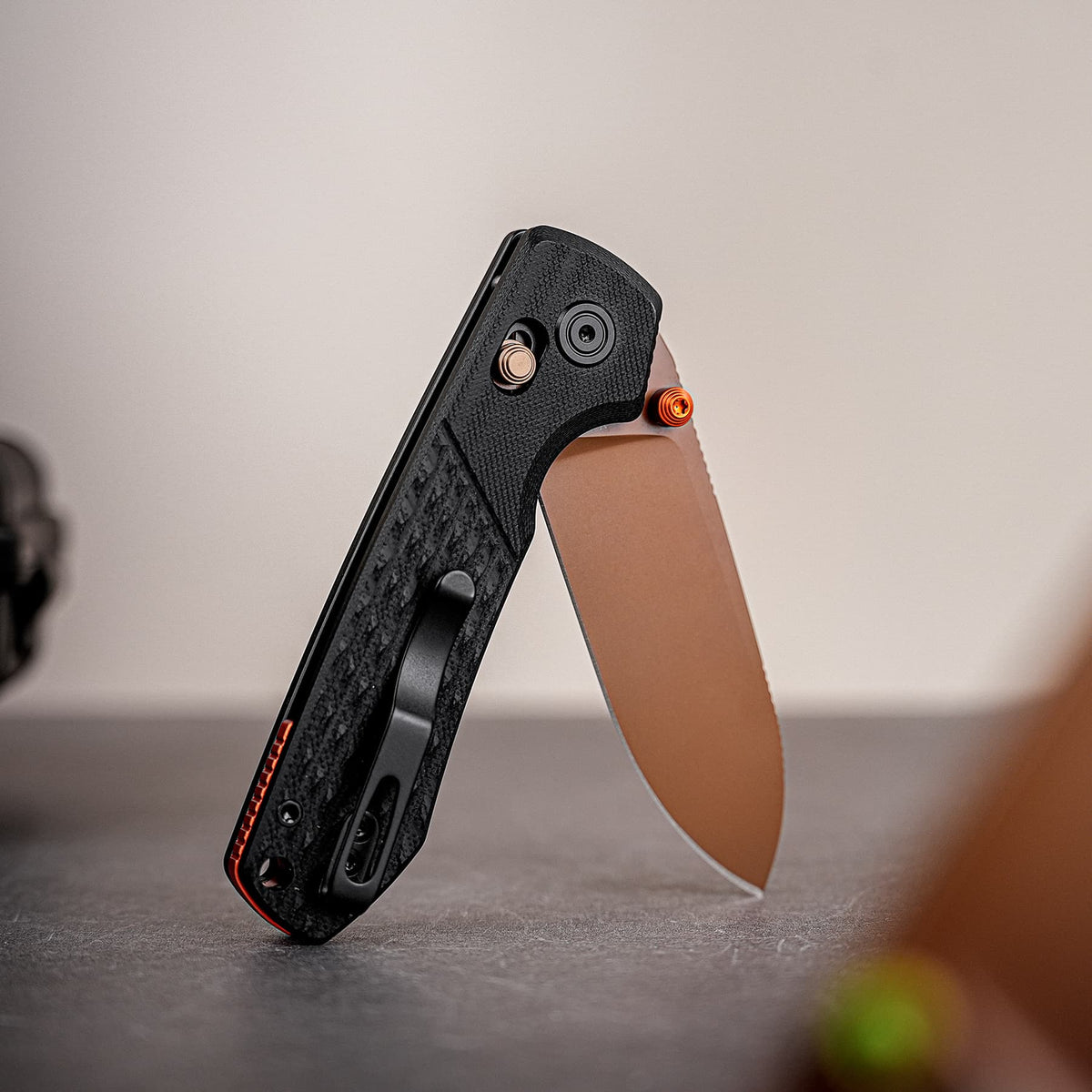 Raccoon Crossbar 2.0 ModSwap™ | Black G10 + Copper Dune Nitro-V - A4901