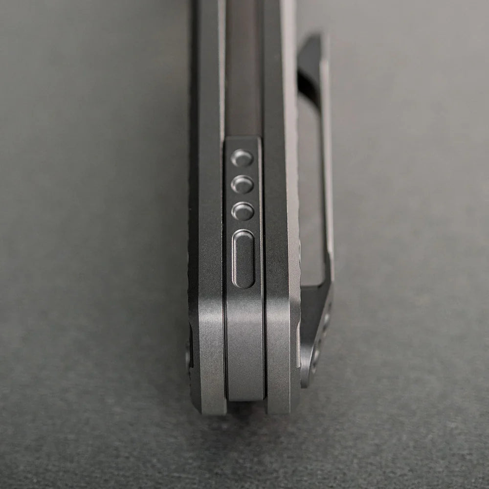Raccoon V | Dim Grey Titanium + Stonewash Blade