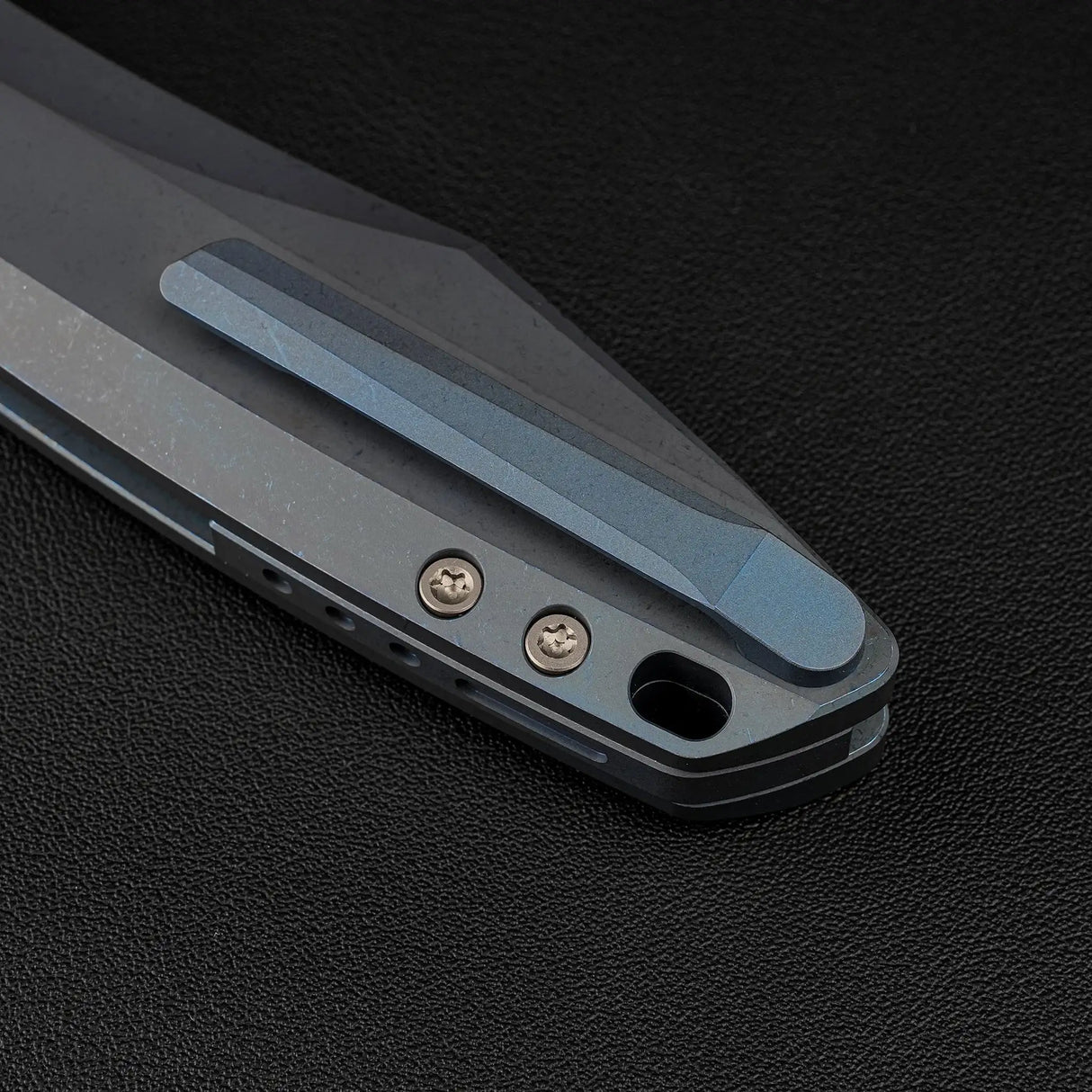 Thunderbeast | Blue Ti + Bead Blast/SW M390 - A4303