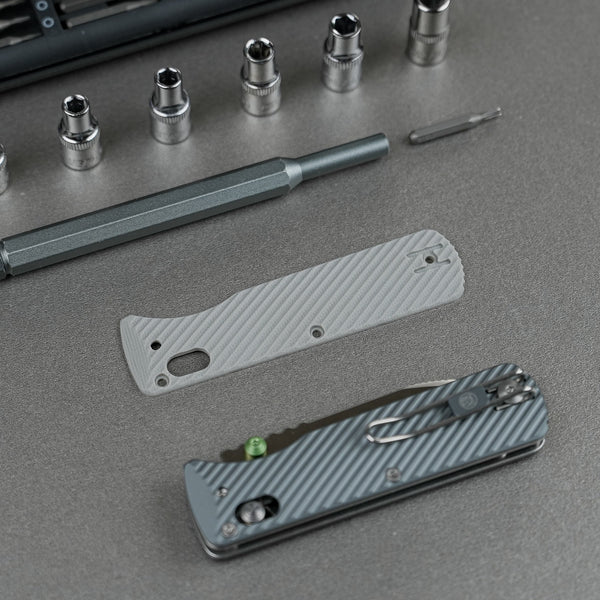 Vombat Handle Scales - Gray Norplex UltreX™ G10