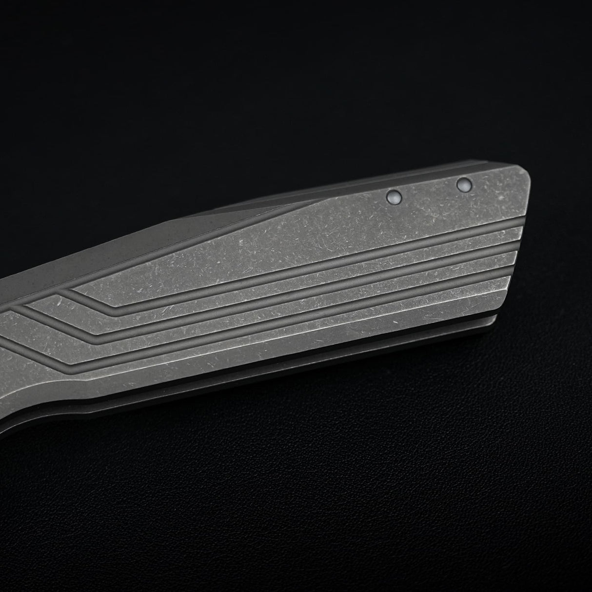 Xeno | Dim Grey Ti + Acid Stonewash Vanax