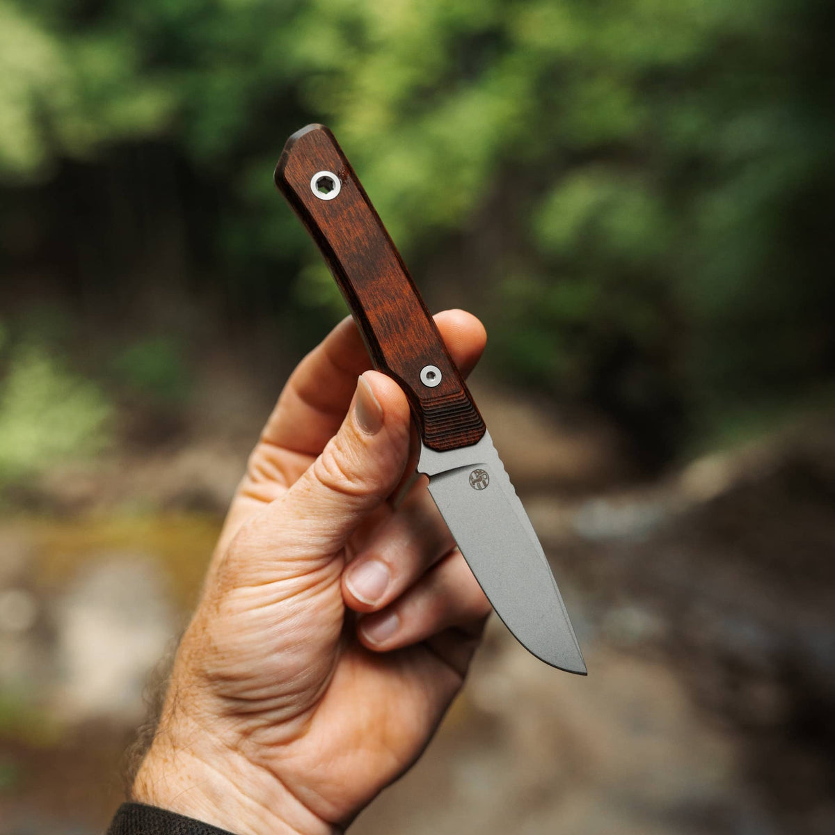 USA Cloudland Fixed Blade | Dymalux Walnut
