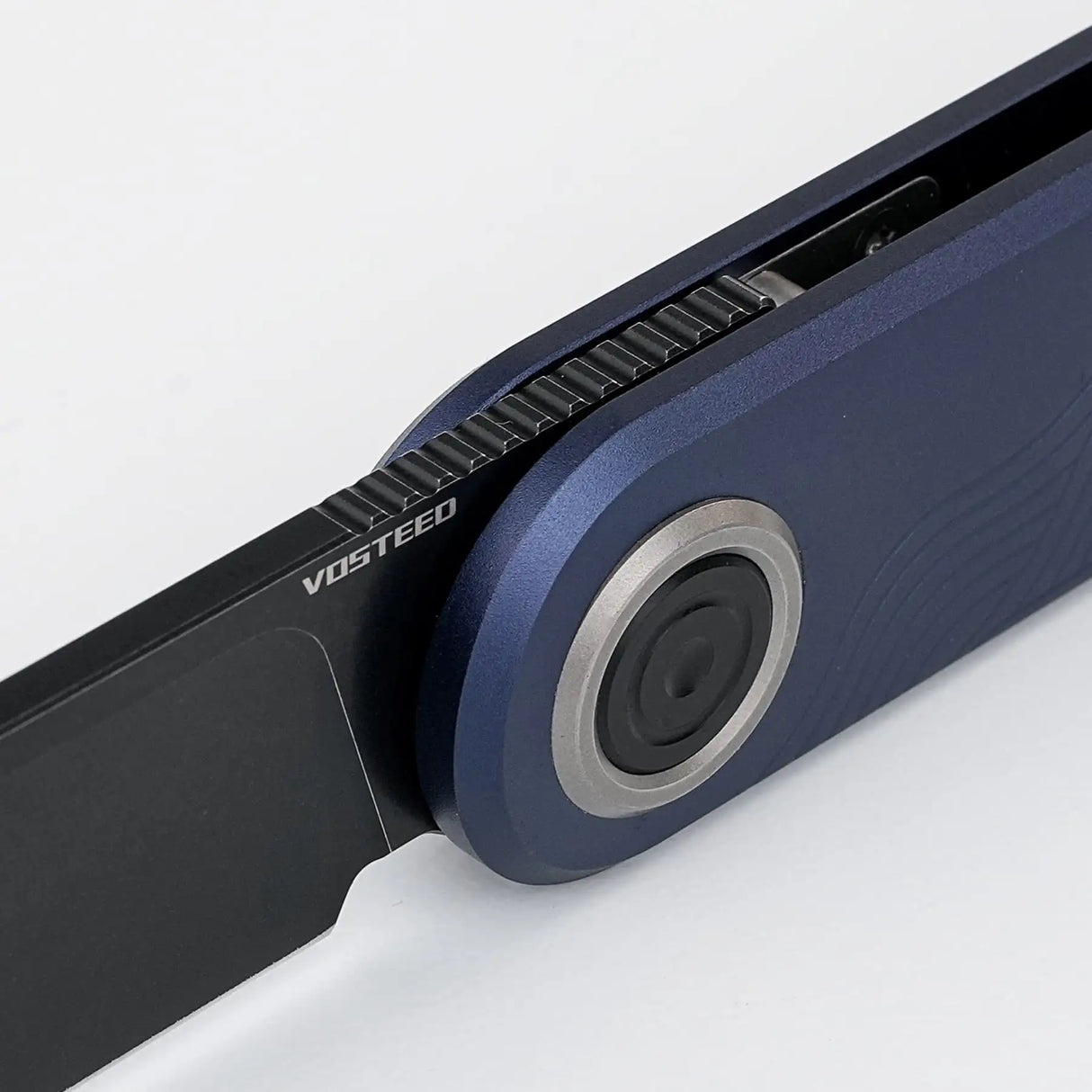 Corgi V | Dark Slate Blue Milled Aluminium + 14C28N - A3723