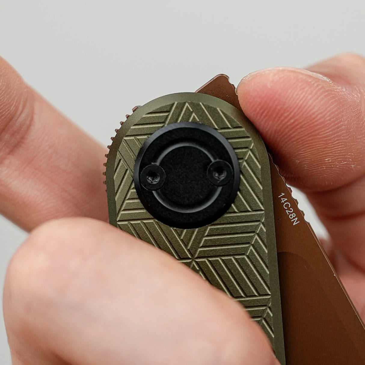 Corgi V | Green Milled Aluminium + 14C28N - A3724