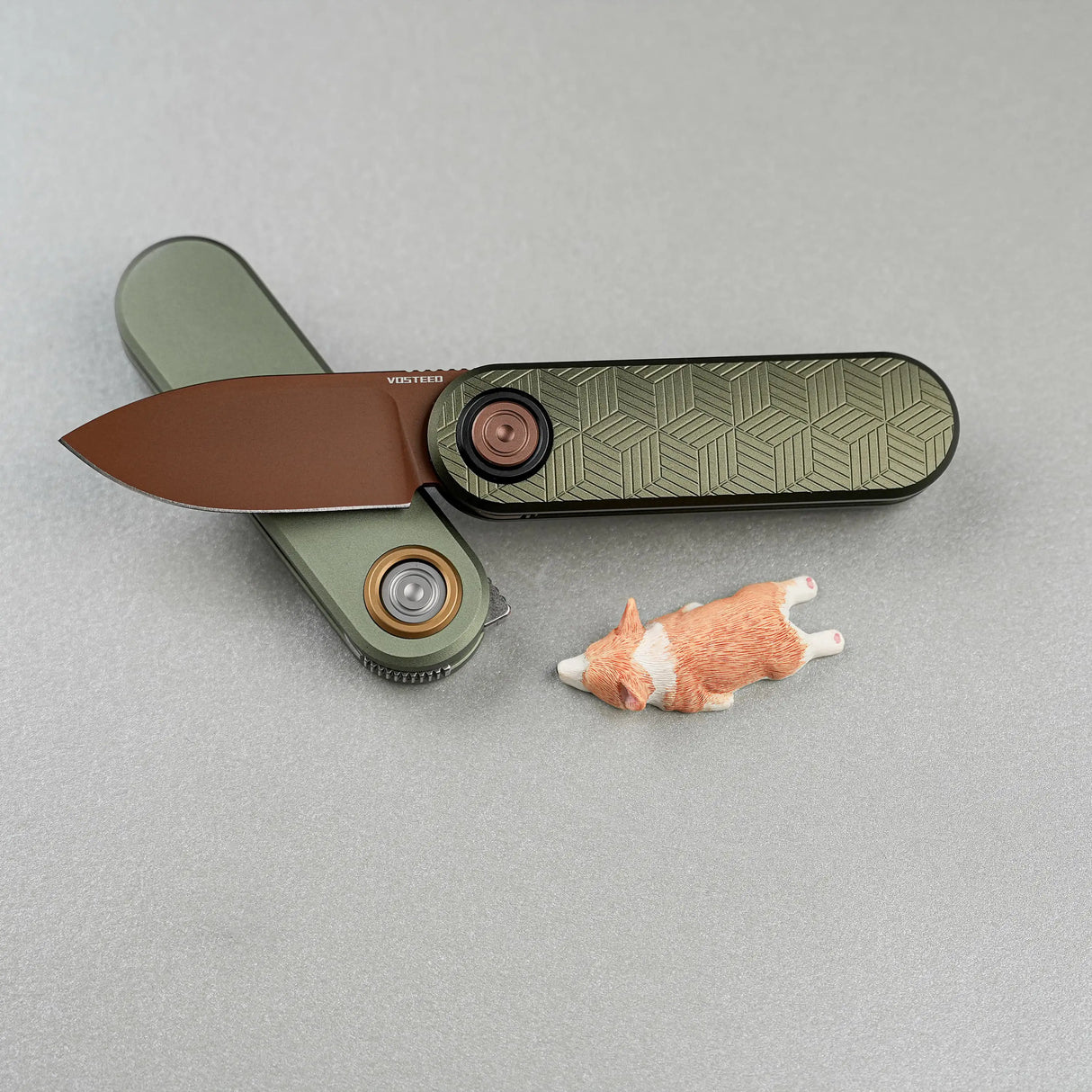 Corgi V | Green Milled Aluminium + 14C28N - A3724