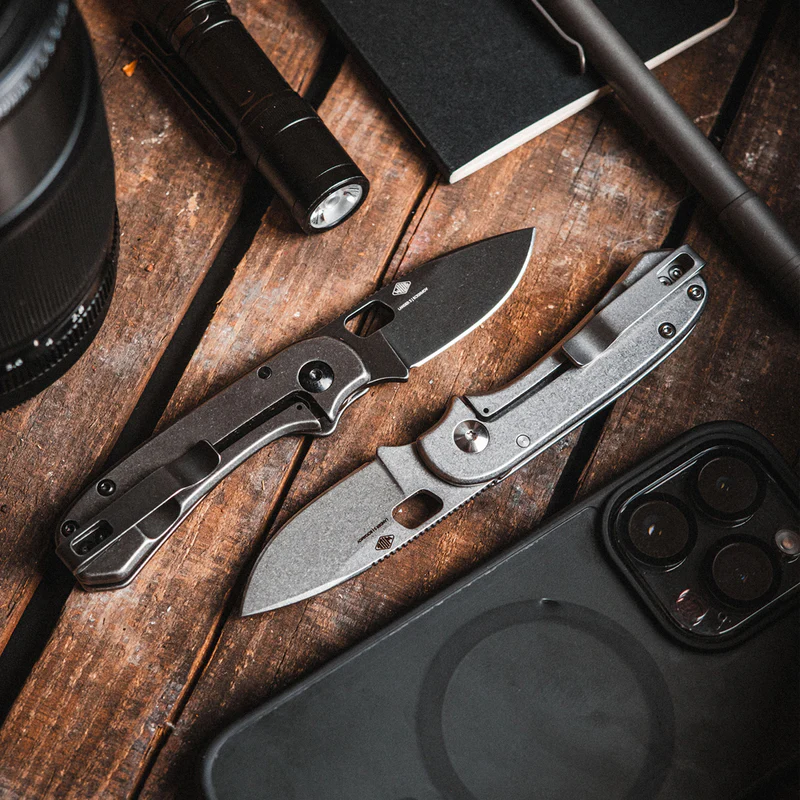 Lander 5 - Grey Stonewash