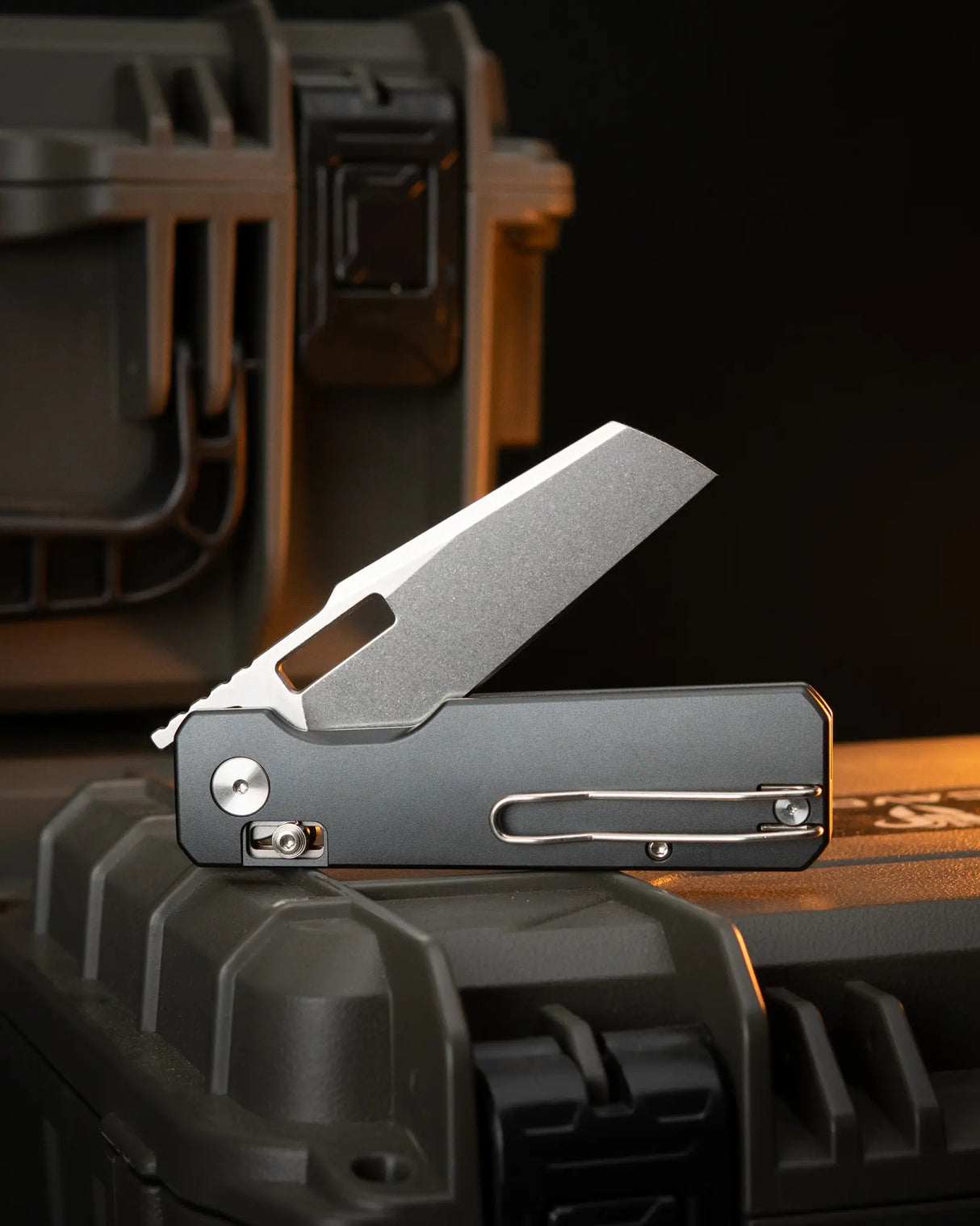 Aura Talon | Grey Aluminium + Stonewash 14C28N