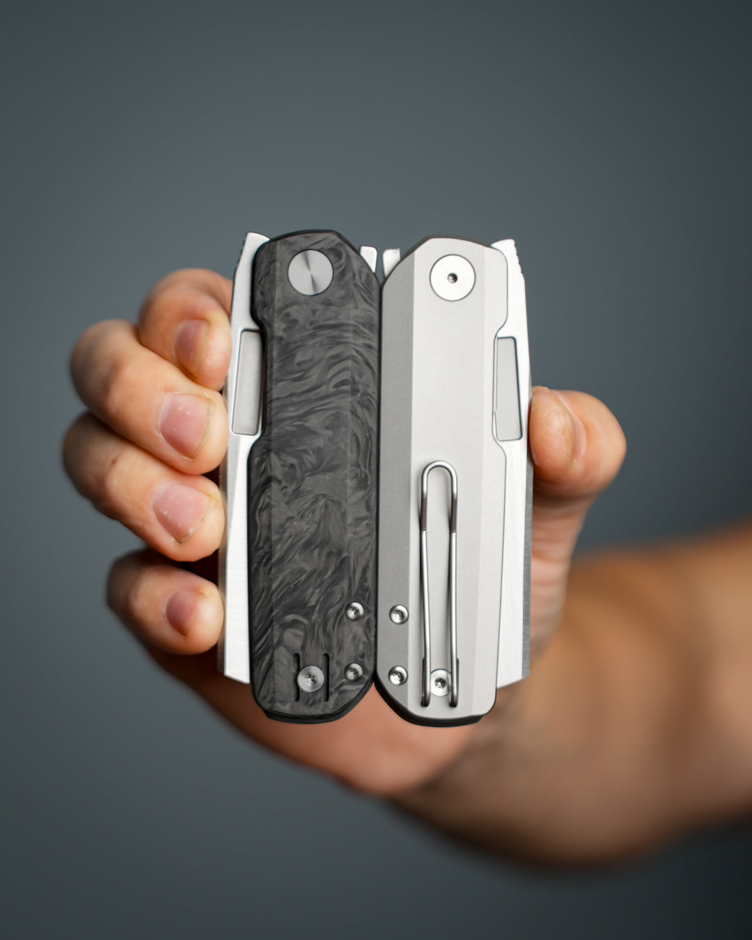 Avid 2 | Titanium + Hand Satin