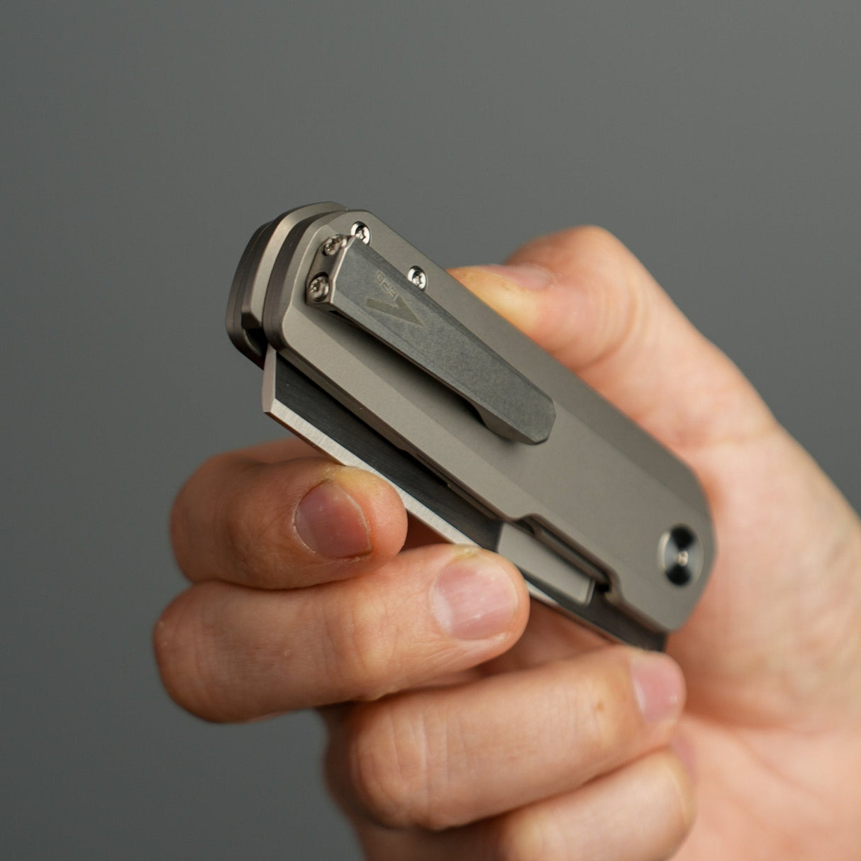 Vero Lynch Titanium Clip