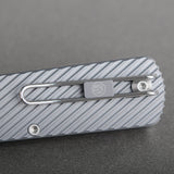 Vombat | Grey Aluminium + M390 Clip Point- A4101