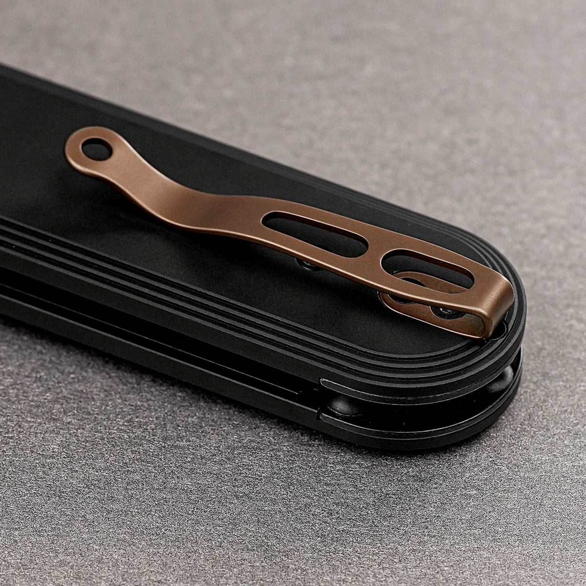 Corgi® V V | Black Aluminium + Copper Dune 154CM - A5101