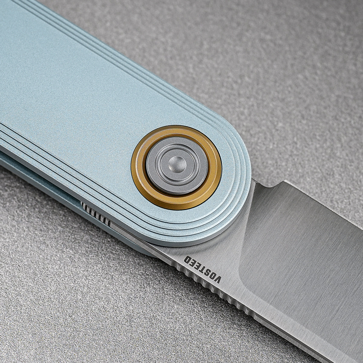 Corgi® V V | Macaron Blue Aluminum + Satin Nitro-V - A5110