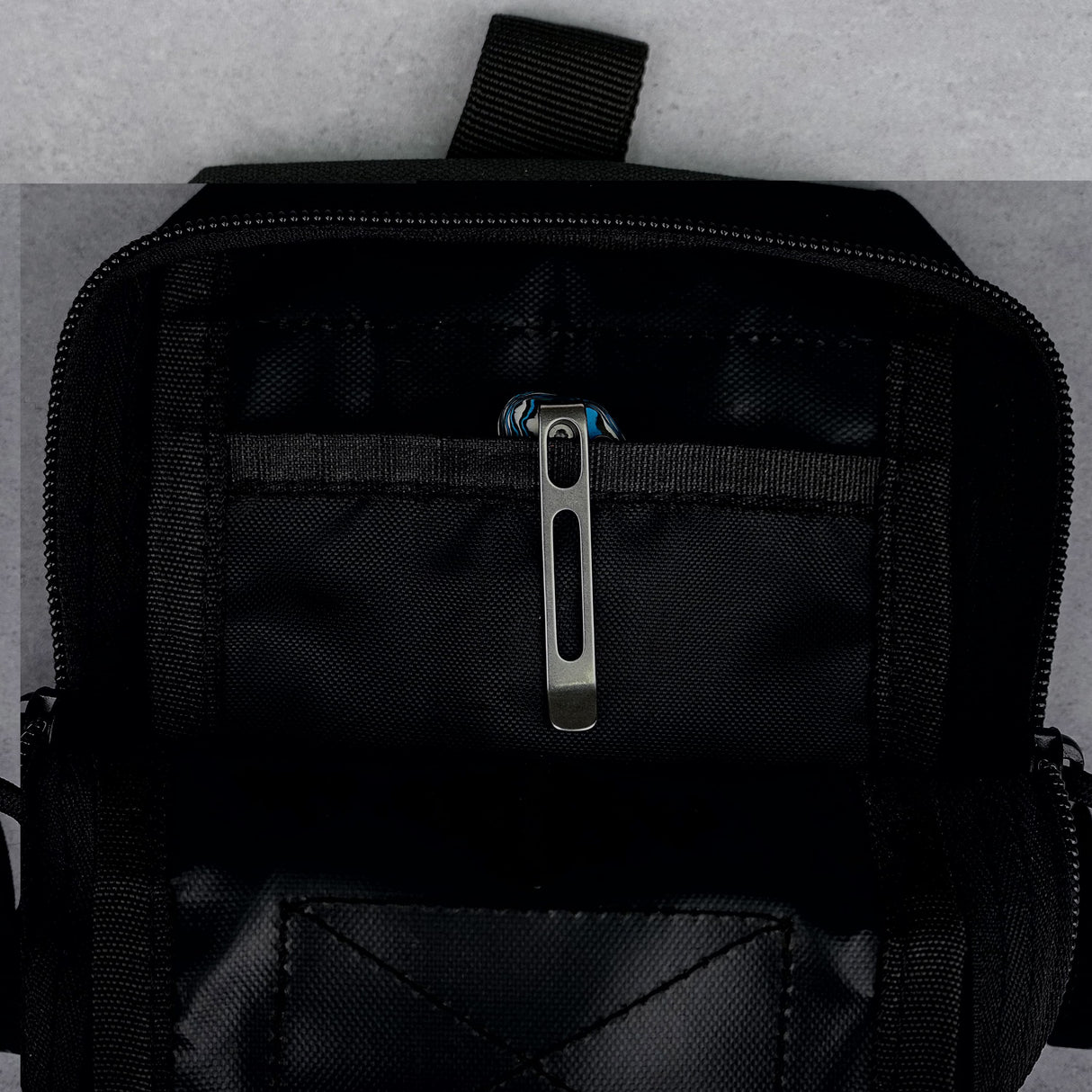 Marten | Blue Carbon Fibre + 154CM - A1609