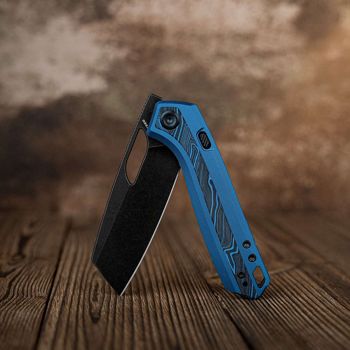 Kroc 329 | Blue Aluminium Topo G10 + Blackwash S35VN - A1811
