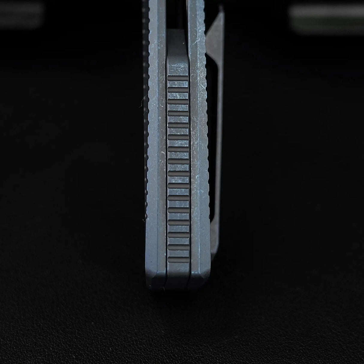 Nip-L | Blue Ti + Satin Elmax - A4202