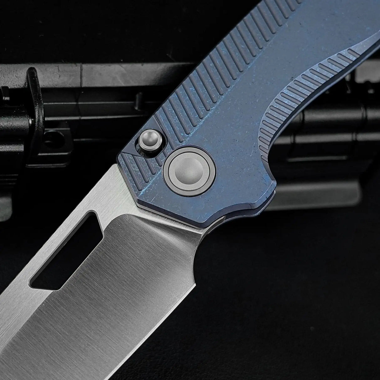 Nip-L | Blue Ti + Satin Elmax - A4202