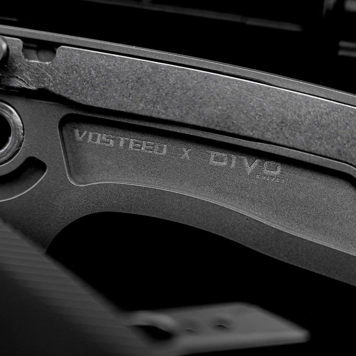 Nip-L | Dim Grey Ti + Blackwashed Elmax - A4203