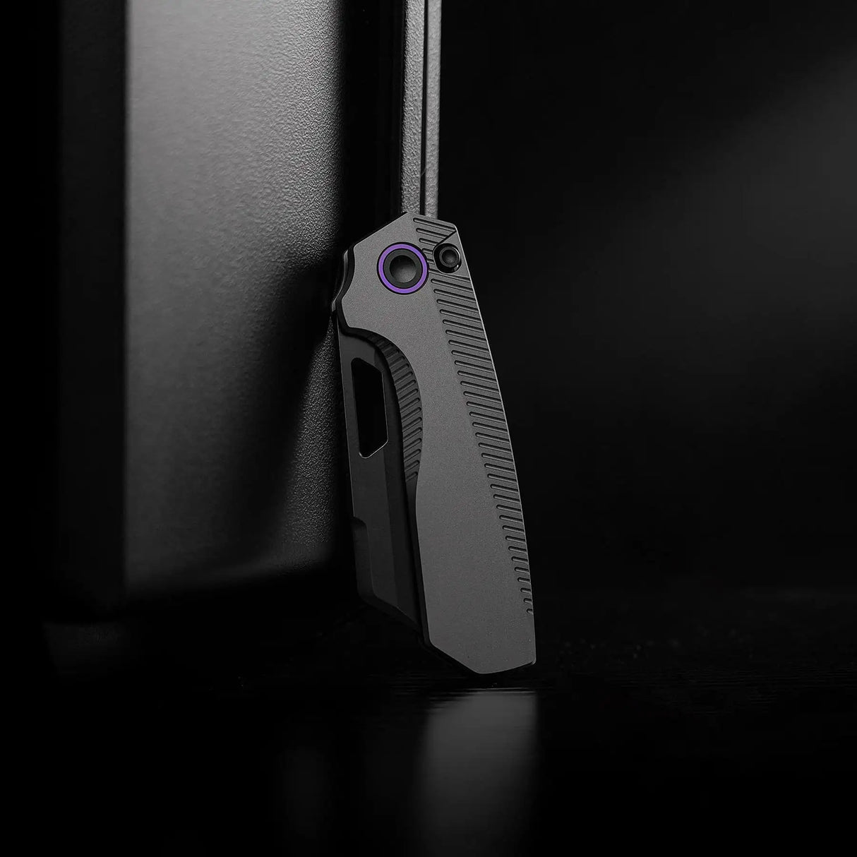 Nip-L | Dim Grey Ti + Blackwashed Elmax - A4203