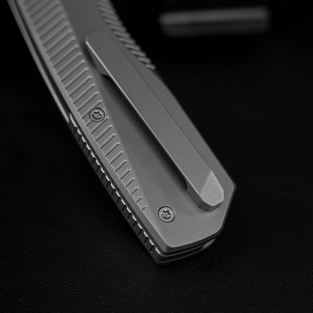 Nip-L | Grey Ti + Stonewashed Elmax - A4201