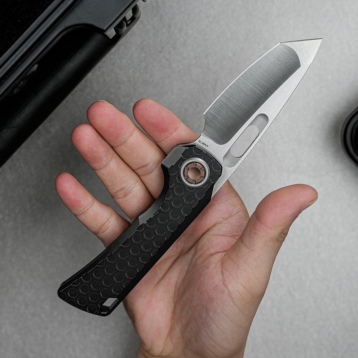 Nymble | Black Ti + Satin Elmax - A4701