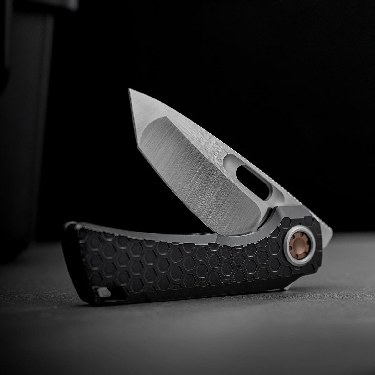 Nymble | Black Ti + Satin Elmax - A4701